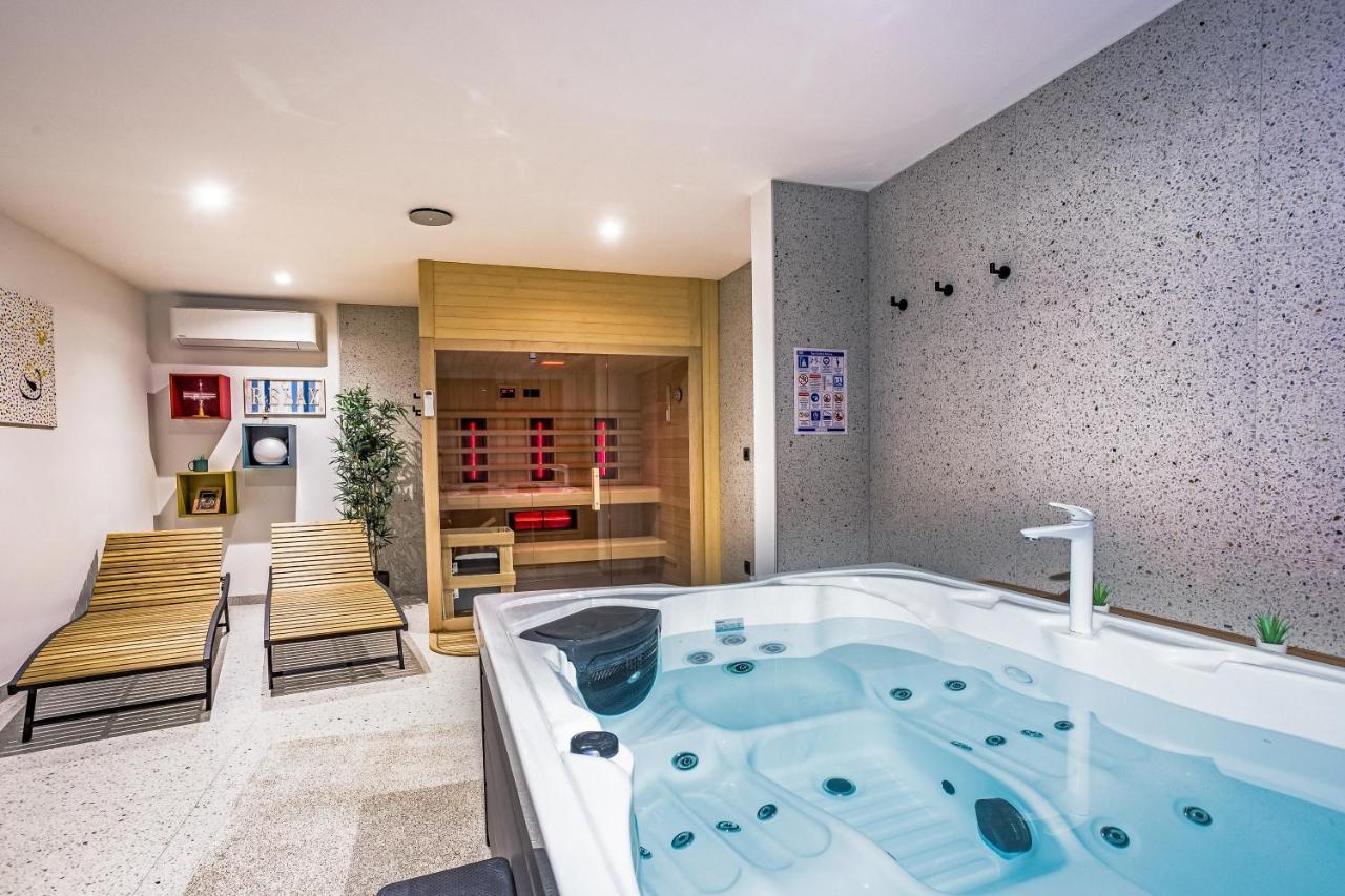 Villa Dispet With Heated Pool, Jacuzzi, Sauna And Cinema Celina Exterior foto